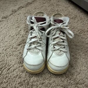 Air Jordan 6 Retro ‘Maroon’